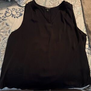Like new sleeveless blouse